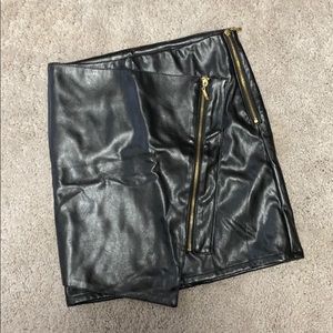 NWT Girls size 10 faux leather mini skirt